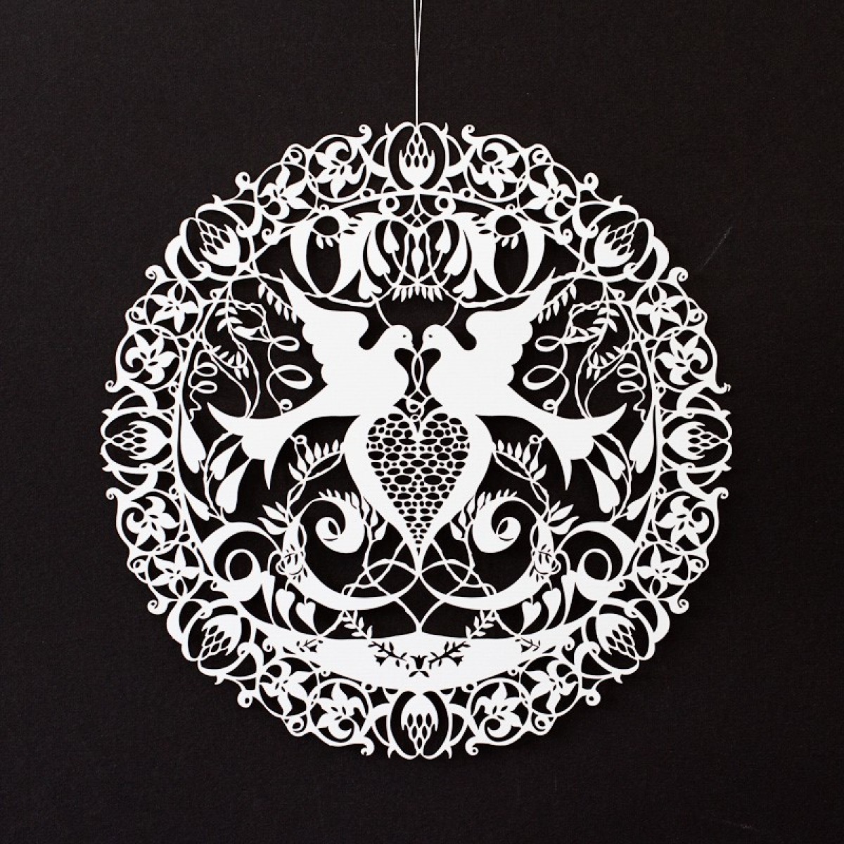 Turtel doves in paper | design by Bit Vejle